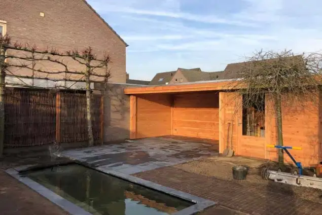 images/001-tuinaanleg-ettenleur/valkenswaard/douglas-tuinoverkapping-valkenswaard-635x424-8e8