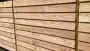 images/001-tuinaanleg-ettenleur/zweeds--potdeksel-planken-schutting/zweeds-rabat--douglashout-schutting-Vugt-Tilburg-90x51-b3f