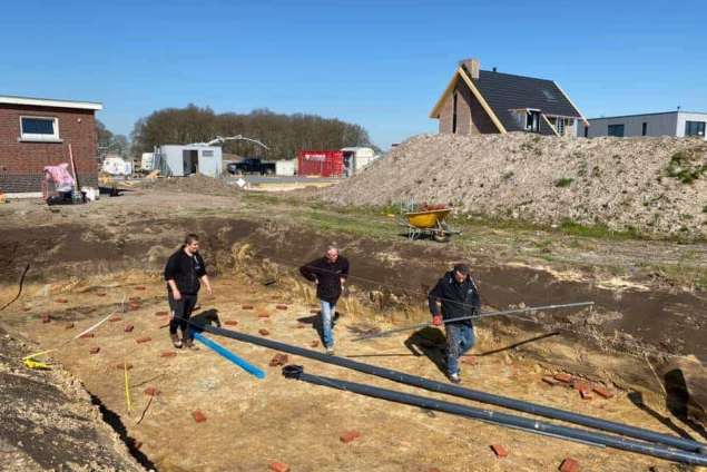 zwemvijver aanleggen nieuwe warande Berkel Enschot aanleg tuin en grondwerk 