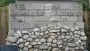 images/004regenwulp/vastzetten van natuursteen op een betonnenmuur waterval maken-90x51-2f8