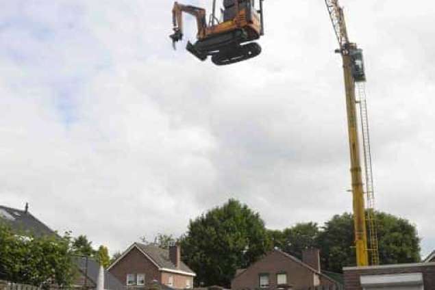 Coniferen haag verwijderen Beek