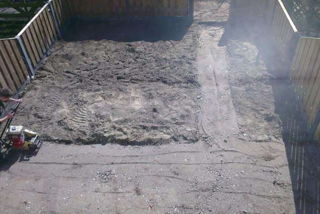 images/022 andre/aantrillen gebroken puin fundatie voor tegels werk-635x424-3ac