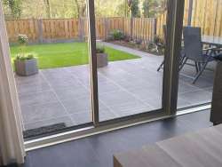 images/022 andre/keramische tegels zelf buiten leggen-250x188-3ad