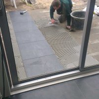 images/022 andre/leggen van keramische tegels op een cement dekvloer vught-200x200-61a