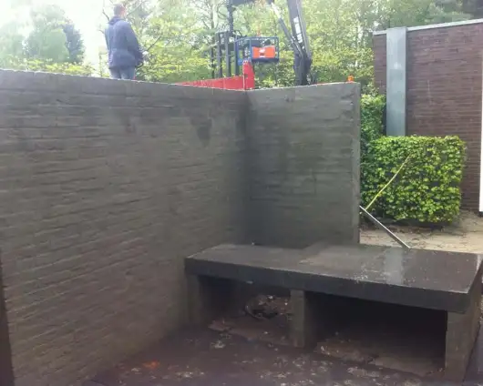 images/026 verboven/bijzondere tuinmuren met  open haard-530x424-336
