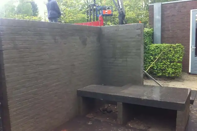 images/026 verboven/bijzondere tuinmuren met  open haard-635x424-e8f
