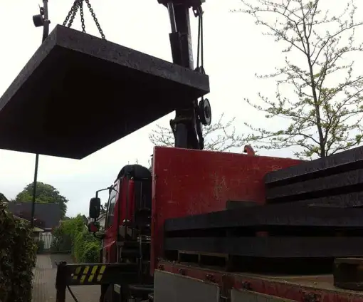 images/026 verboven/leggen van beton platen met zuignap-510x424-ea3