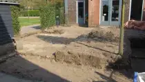 images/026 verboven/uitgraven grond werk voor een achtertuin Dongen-210x119-faa