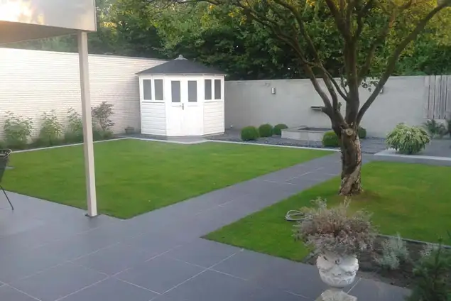 images/029rob de wijs/1a foto  van moderne strakke tuinen-635x424-d17