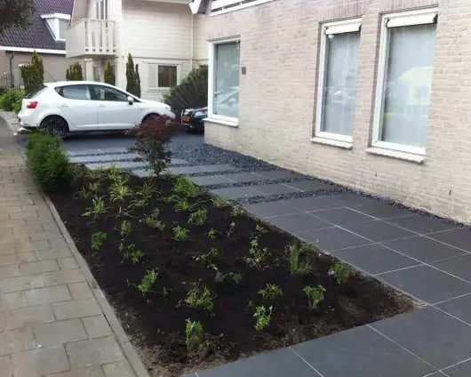 images/029rob de wijs/Keramische tuintegels buiten leggen Drunen(1)-530x424-f0c
