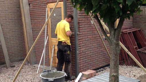 Keramische buitentegels leggen Stoutenburg