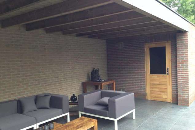 Luxe tuinoverkapping in Rijen