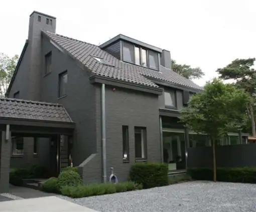 images/malherbe/moderne strakke oprit met split en betonplaten moderne tuinontwerpen-510x424-451