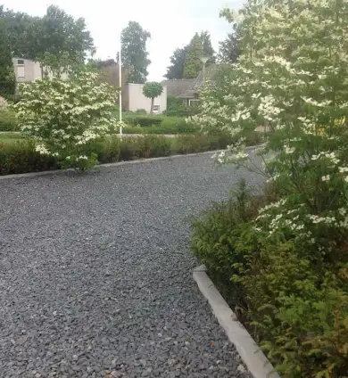 images/valderen/Aanleggen oprit Tilburg-390x424-afa