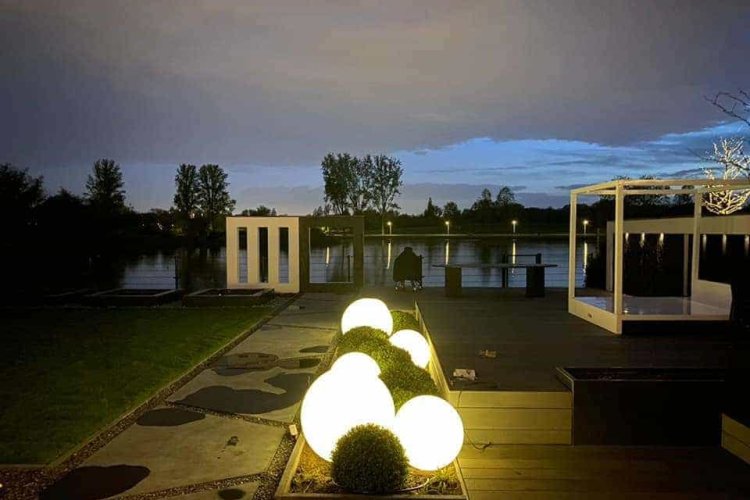 images/verlichting-rotterdam/moderne-tuin-aanleggen-verlichting-den-bosch-750x500-19f