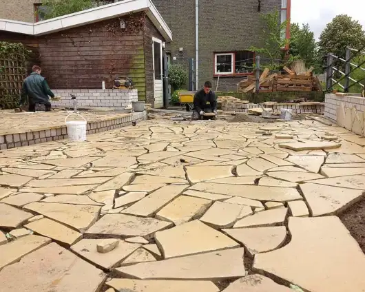 images/vlaardingen/leggen en leveren van flagstonen in tilburg-530x424-702