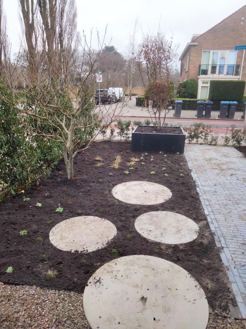 0000nieuws/2023/5-tuin-aanleggen-pim-noordermeer/moderne-tuin-aanleggen-amstelveen-amsterdam-haarlem