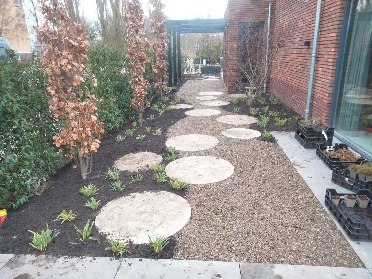 0000nieuws/2023/5-tuin-aanleggen-pim-noordermeer/moderne-tuin-aanleggen-amstelveen-amsterdam-haarlem1