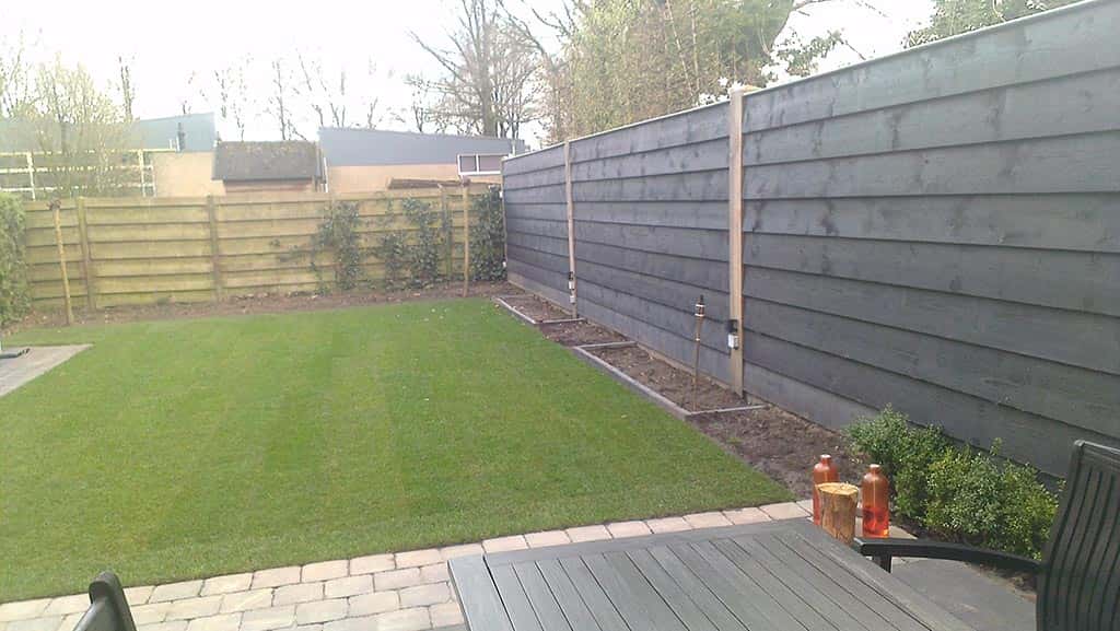 003dongen/Moderne desing schutting dicht