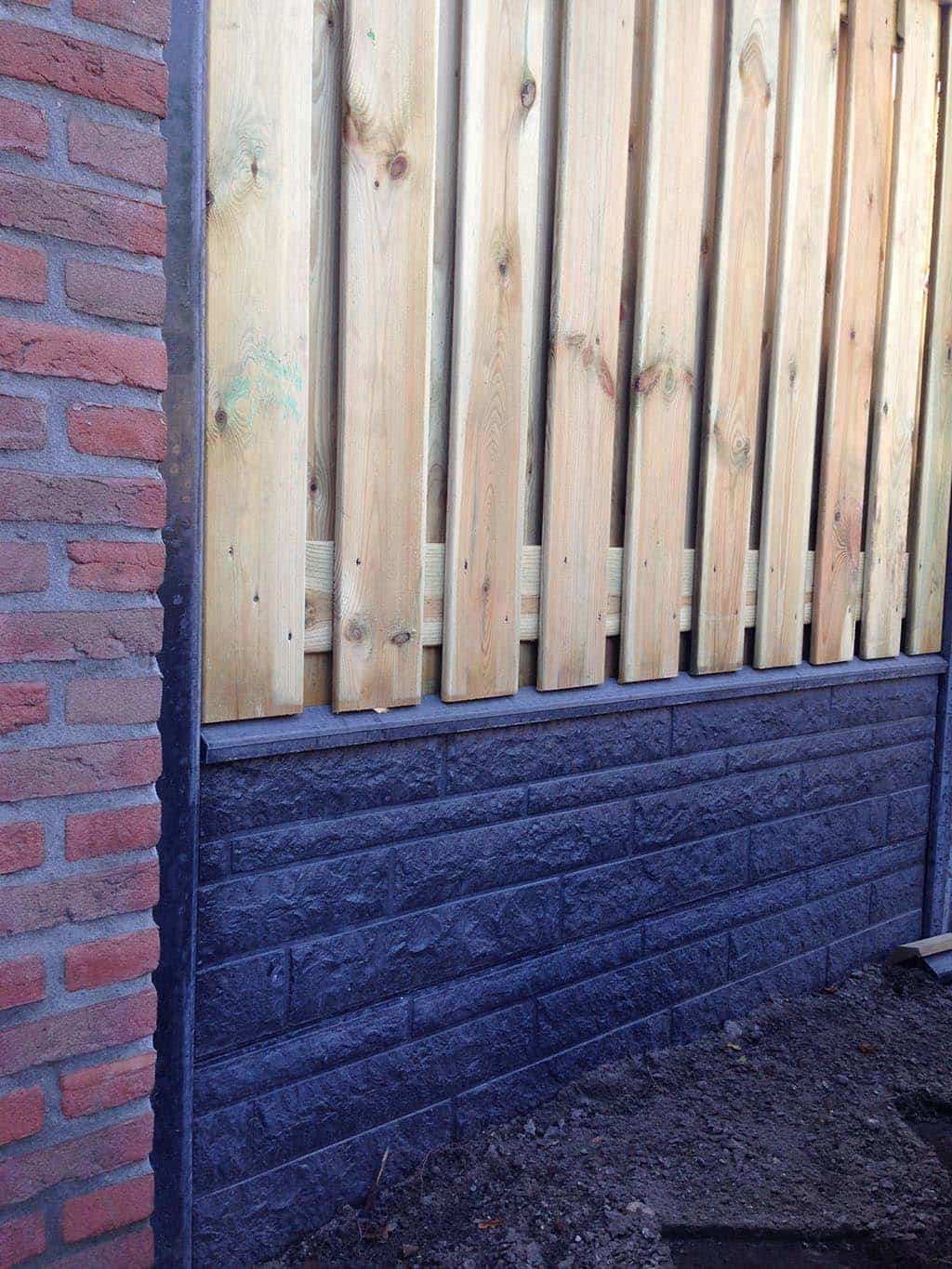 036roger/beton schutting met rostmotieg foto.JPG