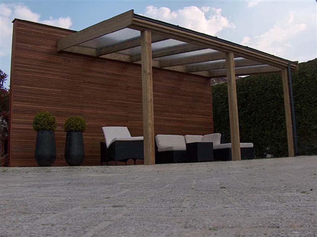kruispunt schuttingen/12 overkapping met glas hardhoutepalen15x15 tilburg eindhoven best geldrop breda aindhoven luxe tuinhuizen prieelen 