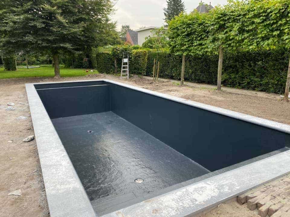 zwemvijver-riel-polyseteren/zwemvijver-aanlegen-polysteren